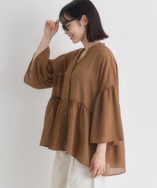 Right-on(ライトオン)の「HONEYSUCKLE ROSE(ハニーサックルローズ)シアーペプラムブラウス(シャツ/ブラウス・レディース・ブラック/ブラウン/オフホワイト・S/M/L)」の14枚目の写真