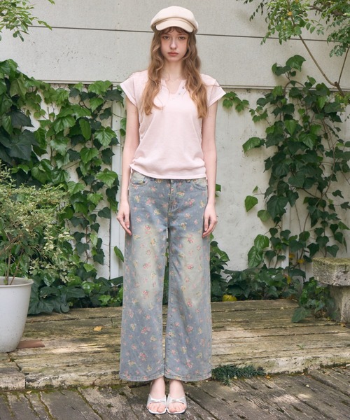 Birthday room(バースデイルーム)の「花柄プリントデニム/floral print denim(デニムパンツ・レディース・その他・FREE)」の4枚目の写真