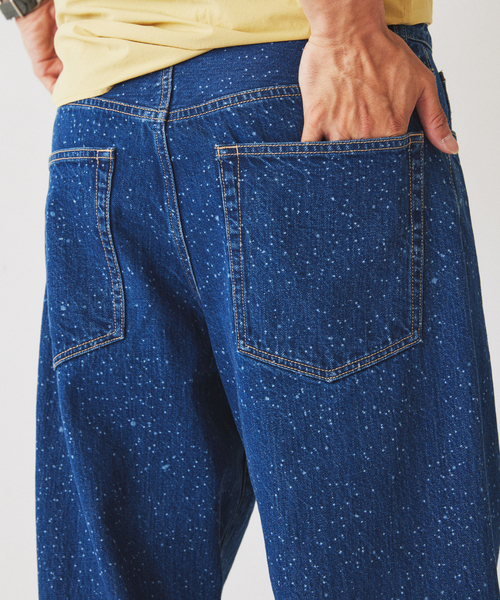 JOURNAL STANDARD relume(ジャーナルスタンダード レリューム)の「スモーキーデニム 11oz フェード ワイドパンツ(デニムパンツ・メンズ・ブルー系その他/コバルトブルー/ブラックミックス・LARGE/MEDIUM)」の17枚目の写真
