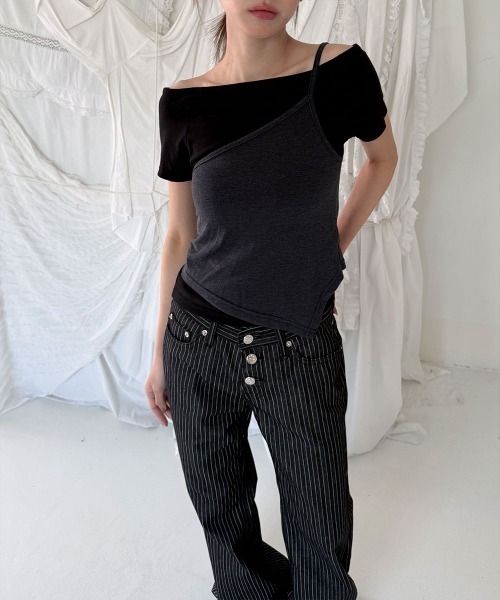 4INT.(フォイント)の「3ボタン ストライプ ブーツカット デニム パンツ(デニムパンツ・レディース・ブラック・S/L/M)」の7枚目の写真