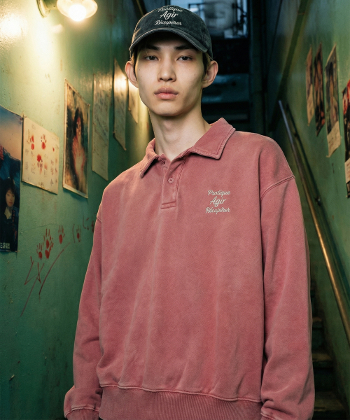 LENGAGEMENT(ランガージュマン)の「AGIR Salt-Washed Crop Polo Sweatshirt (Indian Pink)(スウェット・レディース・ピンク・1/2)」の1枚目の写真