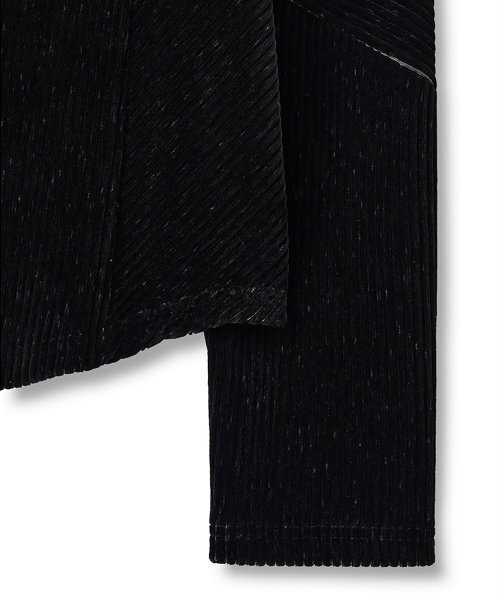 NOIRER（ノイア）の「ツートンベルベットリブストラクチャーティーシャツ（ブラック）（スウェット・メンズ・その他・48/50/52）」の6枚目の写真