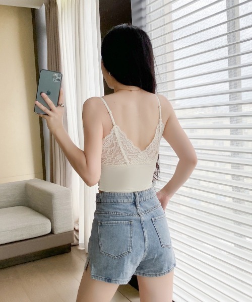 NoBelle(ノベル)の「カップ付きシアーキャミソール サイドリボンレースフリルブラトップ(キャミソール・レディース・ブラック/ホワイト・FREE)」の16枚目の写真