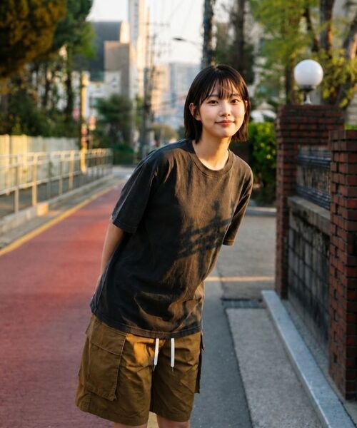 BASIC LABEL（ベーシックラベル）の「Epeuel Pigment-Dyed Short-Sleeve T-shirt 5 Color [BLSF_0001]（Tシャツ/カットソー・レディース・グレー/チャコール/ベージュ/スカイブルー/グリーン・SMALL/MEDIUM/LARGE/X-LARGE）」の14枚目の写真