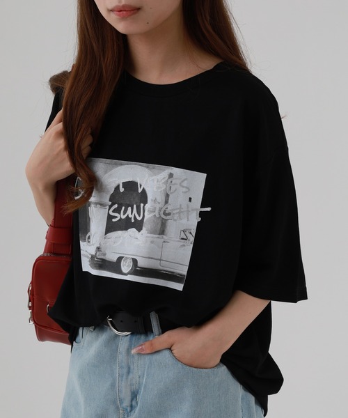 atONE(アットワン)の「接触冷感 箔×ヴィンテージカーフォトプリント カノコ Tシャツ 半袖(Tシャツ/カットソー・レディース・ブラック×シルバー/ホワイト×ゴールド・M)」の5枚目の写真