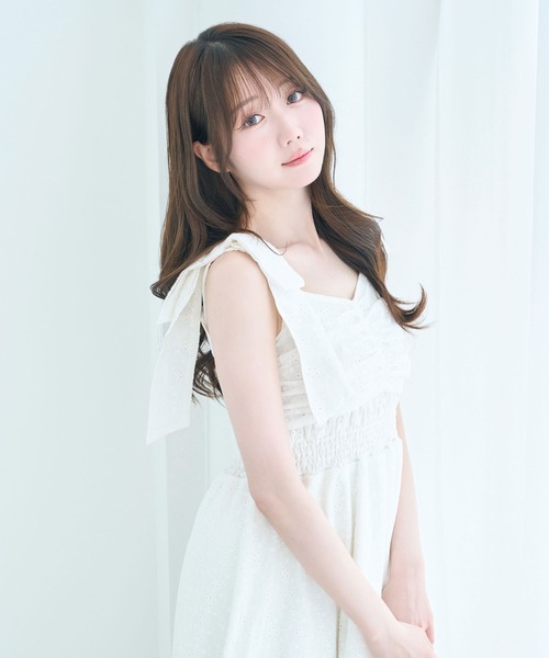 Rose Muse（ロゼミューズ）の「Cotton lace ribbon cami dress（ワンピース・レディース・ホワイト/ピンク・FREE）」の3枚目の写真