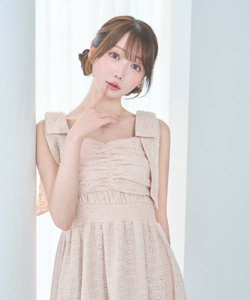 Rose Muse（ロゼミューズ）の「Cotton lace ribbon cami dress（ワンピース・レディース・ホワイト/ピンク・FREE）」の10枚目の写真