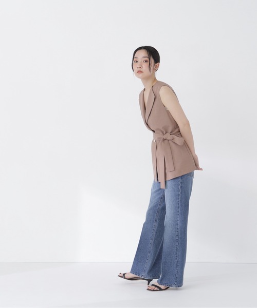 NATURAL BEAUTY BASIC(ナチュラルビューティーベーシック)の「セミフレアデニムパンツ(その他パンツ・レディース・ブラック/ブルー・X-SMALL/SMALL/MEDIUM)」の17枚目の写真
