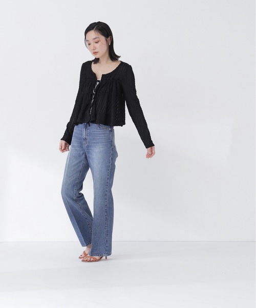 NATURAL BEAUTY BASIC(ナチュラルビューティーベーシック)の「セミフレアデニムパンツ(その他パンツ・レディース・ブラック/ブルー・X-SMALL/SMALL/MEDIUM)」の20枚目の写真
