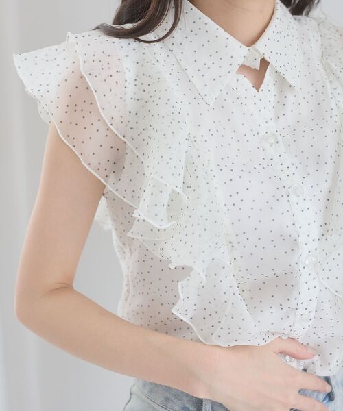 MAJESTIC LEGON(マジェスティックレゴン)の「襟付きエアリーフリルノースリブラウス(シャツ/ブラウス・レディース・アイボリー/ピンク/ホワイト系その他2/グレー系その他・MEDIUM)」の14枚目の写真