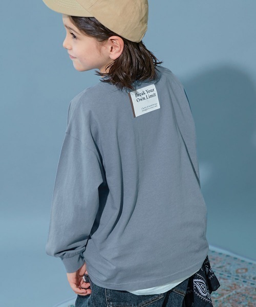 devirock(デビロック)の「綿100% デビラボ BIGシルエット プリント袖リブ 長袖Tシャツ(Tシャツ/カットソー・キッズ・ベージュ系その他/ピンク系その他/ブラック系その他3/ブラック系その他4/ブラック系その他6/グレー系その他2/ブルー系その他2/グレー系その他3/ベージュ系その他3/ベージュ系その他2/ブラック系その他5/ブラック系その他2/ブラウン系その他/ブラック系その他/ブルー系その他/グリーン系その他/グレー系その他・90cm/120cm/100cm/130cm/110cm/160cm/140cm/150cm)」の15枚目の写真