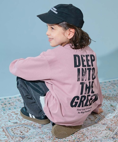 devirock(デビロック)の「綿100% デビラボ BIGシルエット プリント袖リブ 長袖Tシャツ(Tシャツ/カットソー・キッズ・ベージュ系その他/ピンク系その他/ブラック系その他3/ブラック系その他4/ブラック系その他6/グレー系その他2/ブルー系その他2/グレー系その他3/ベージュ系その他3/ベージュ系その他2/ブラック系その他5/ブラック系その他2/ブラウン系その他/ブラック系その他/ブルー系その他/グリーン系その他/グレー系その他・90cm/120cm/100cm/130cm/110cm/160cm/140cm/150cm)」の17枚目の写真