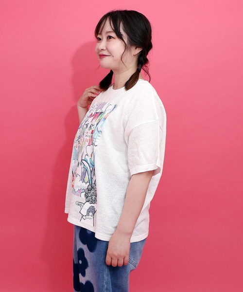 ScoLar（スカラー）の「162716：画家スカラーちゃん ネコ柄Tシャツ（Tシャツ/カットソー・レディース・ブラック/オフホワイト・M）」の5枚目の写真