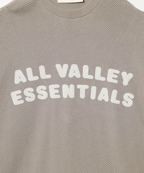 FOG ESSENTIALS（エフオージーエッセンシャルズ）の「＜FEAR OF GOD ESSENTIALS＞MERCH ロングスリーブ Tシャツ（Tシャツ/カットソー・メンズ・ブラック/グレー系・XS/M/S/L）」の5枚目の写真