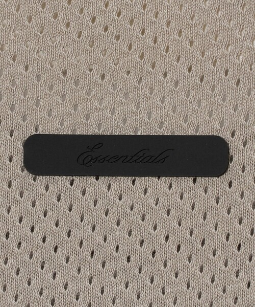 FOG ESSENTIALS（エフオージーエッセンシャルズ）の「＜FEAR OF GOD ESSENTIALS＞MERCH ロングスリーブ Tシャツ（Tシャツ/カットソー・メンズ・ブラック/グレー系・XS/M/S/L）」の7枚目の写真