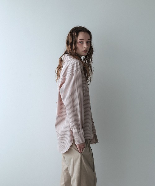 DONOBAN(ドノバン)の「【ELME】Offset Boyfriend Shirts / 2カラー(シャツ/ブラウス・レディース・ピンク/ブルー・M/S)」の8枚目の写真