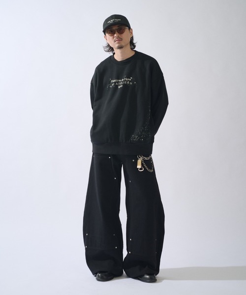 Lui's(ルイス)の「SURJENT オーバーサイズステンシルスウェット(スウェット・メンズ・グレー/ブラック・1/2)」の8枚目の写真