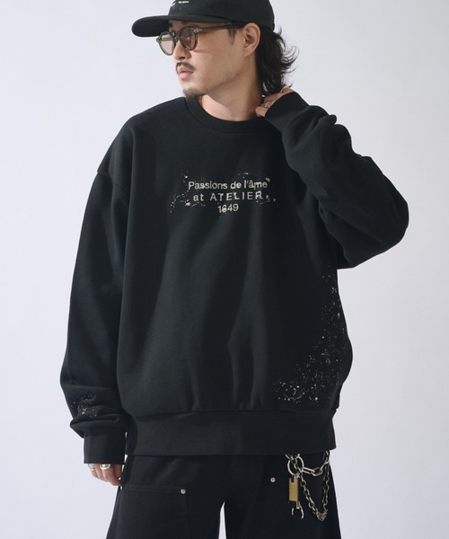 Lui's(ルイス)の「SURJENT オーバーサイズステンシルスウェット(スウェット・メンズ・グレー/ブラック・1/2)」の3枚目の写真