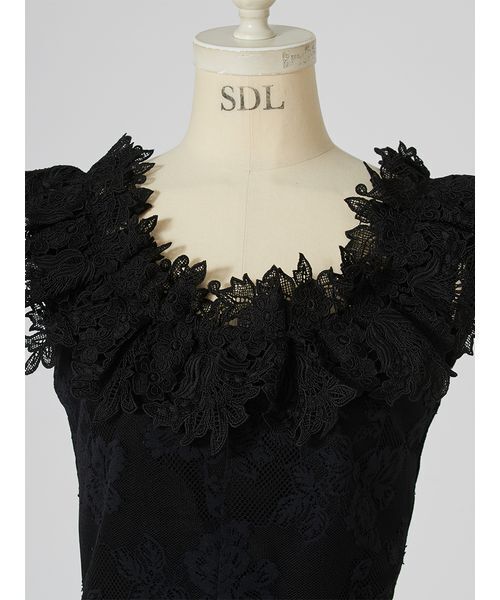 SNIDEL（スナイデル）の「フリルカラーカットレースTOPS（Tシャツ/カットソー・レディース・ライトピンク/ホワイト/ブラック・F）」の7枚目の写真