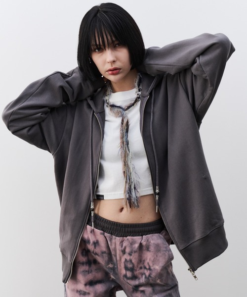 AIVER（アイバー）の「AIVER　ヘビー裏毛ビーズコードパーカー（パーカー・メンズ・ブラック/チャコールグレー・LARGE/MEDIUM/SMALL）」の7枚目の写真