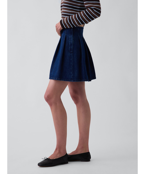 GAP(ギャップ)の「デニム プリーツ ミニスカート(デニムスカート・レディース・ダークインディゴブルー・XS/S/M/L/XXS)」の3枚目の写真