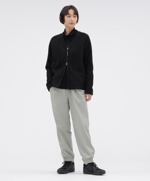 MARGARET HOWELL(マーガレットハウエル)の「RECYCLED NYLON LIGHTWEIGHT RIP STOP TROUSERS(その他パンツ・レディース・グレー系その他/ネイビー系1・1/2)」の6枚目の写真