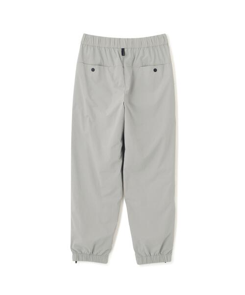 MARGARET HOWELL(マーガレットハウエル)の「RECYCLED NYLON LIGHTWEIGHT RIP STOP TROUSERS(その他パンツ・レディース・グレー系その他/ネイビー系1・1/2)」の11枚目の写真