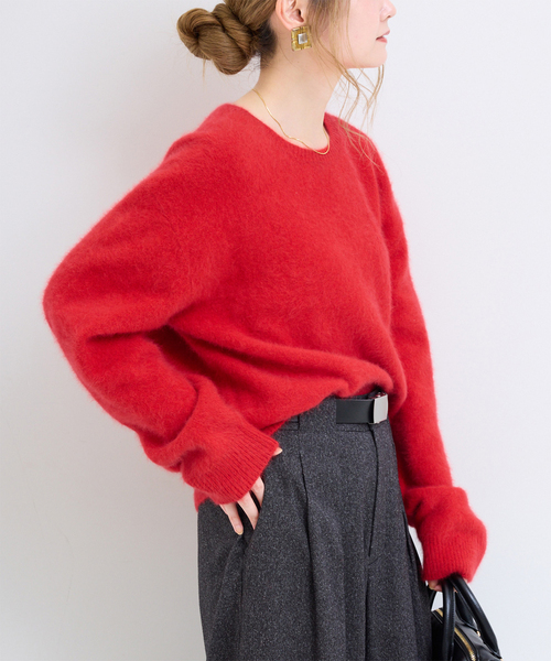 B.C STOCK(ベーセーストック)の「【WEB+一部店舗限定】fox woolクルーネックプルオーバー(ニット/セーター・レディース・レッド/グリーン/ピンク/ラベンダー/イエロー/ホワイト/チャコールグレー/ネイビー・FREE)」の8枚目の写真