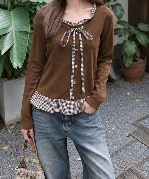 meJane(ミージェーン)の「フリルチェック柄 ペプラムテレコトップス(Tシャツ/カットソー・レディース・ネイビー/ブラウン/グレー・FREE)」の4枚目の写真