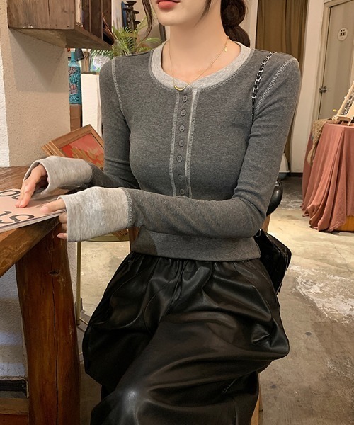 Aelina(エリナ)の「配色長袖Tシャツ(Tシャツ/カットソー・レディース・ブラック/グレー・L/M)」の20枚目の写真