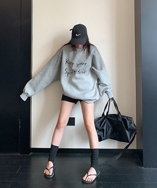 Dalfwin(ダールフィン)の「Sprit手書き風ロゴグラデーションカラースウェット(スウェット・レディース・ホワイト/グレー・FREE)」の9枚目の写真