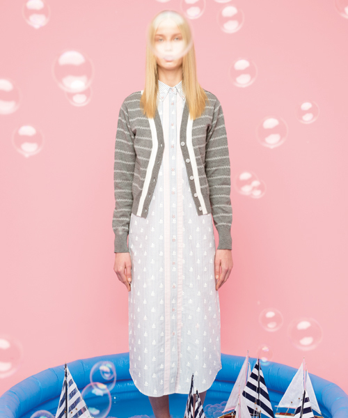 koe×THOM BROWNE（コエトムブラウン）の「[koe×THOM BROWNE