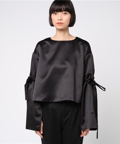 STUDIOUS×AMERI TRUMPET SLEEVE TOP Ameri（アメリ）の「【STUDIOUS×AMERI（アメリ）】TRUMPET SLEEVE TOP