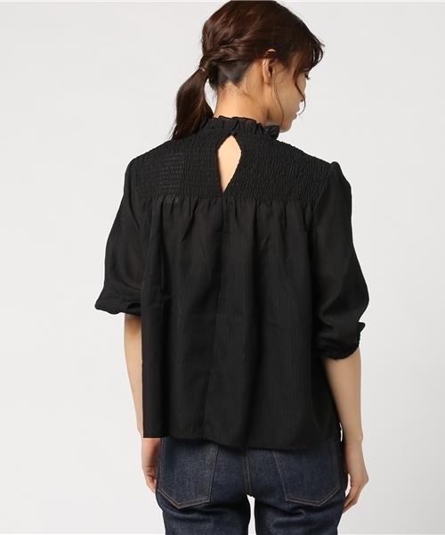 earth music&ecology（アースミュージックアンドエコロジー）の「シャーリングプルオーバー（シャツ/ブラウス・レディース・キャメル/ブラック/アイボリー/ピンク・FREE）」の7枚目の写真