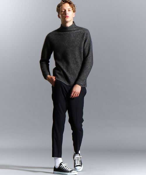 ABAHOUSE（アバハウス）の「ウールラクーンリブ編みタートルネック（ニット/セーター・メンズ・カーキ/チャコールグレー/ブルー/ベージュ・46/44/48）」の18枚目の写真