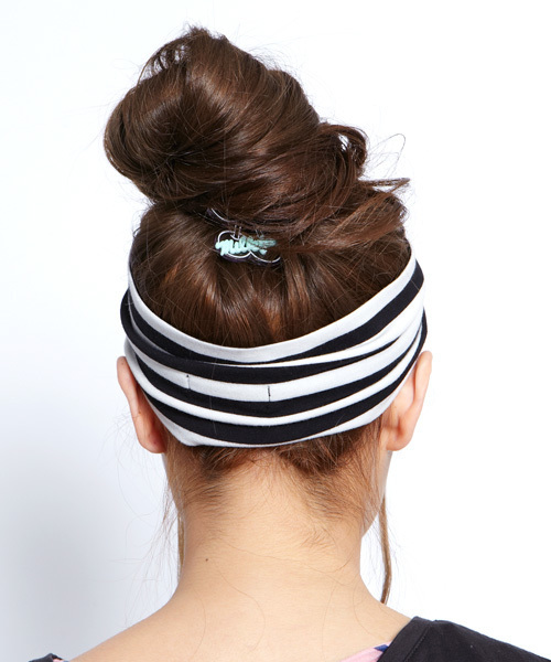 MILKFED.（ミルクフェド）の「JERSEY HAIR BAND（ヘアバンド・レディース・ホワイト/ブラック/ネイビー・FREE）」の6枚目の写真