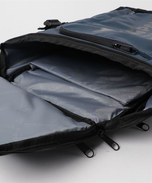 YAKPAK（ヤックパック）の「WEB限定 YAKPAK レクタンボックス（バックパック/リュック・メンズ・スカイブルー/ブラック・FREE）」の3枚目の写真