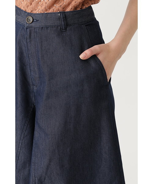 JILL STUART(ジルスチュアート)の「◆ローラデニムフレアパンツ(その他パンツ・レディース・ブルー・2/0/4)」の3枚目の写真