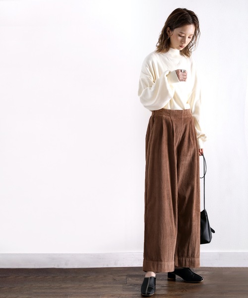 classicalelf（クラシカルエルフ）の「コーデュロイワイドパンツ（その他パンツ・レディース・ブラック/グレー/モカ/ベージュ/アイボリー・SMALL/MEDIUM/LARGE/X-LARGE）」の11枚目の写真