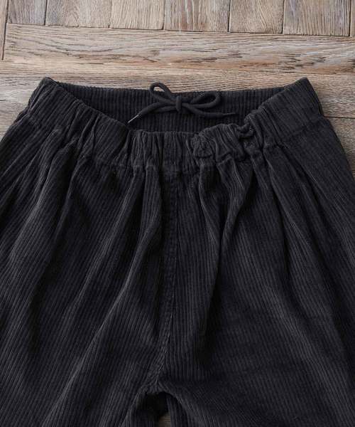 classicalelf（クラシカルエルフ）の「コーデュロイワイドパンツ（その他パンツ・レディース・ブラック/グレー/モカ/ベージュ/アイボリー・SMALL/MEDIUM/LARGE/X-LARGE）」の8枚目の写真