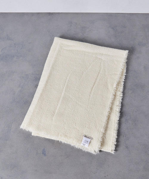 Faliero Sarti（ファリエロサルティ）の「＜Faliero Sarti（ファリエロ サルティ）＞ALEXIA ストール（ストール/ショール・レディース・ケリー/ネイビー/オフホワイト・FREE）」の4枚目の写真