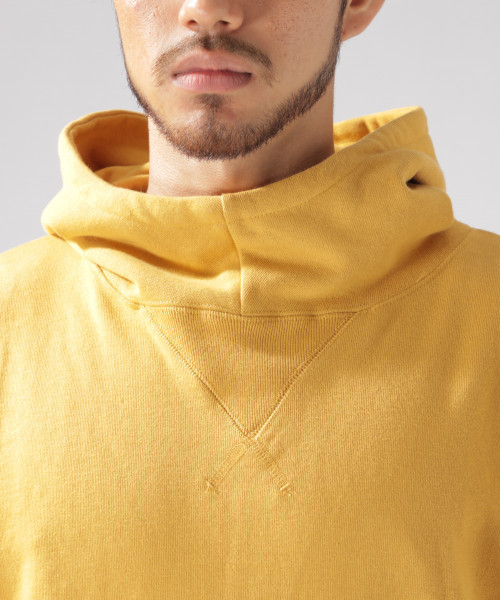 BAYFLOW（ベイフロー）の「【三浦理志×BAYFLOW】SURF & NORF サムホール付フーディ（パーカー・メンズ・ブラック/マスタード/ボルドー・SMALL/LARGE/MEDIUM）」の6枚目の写真