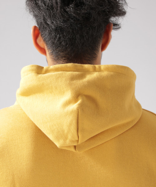 BAYFLOW（ベイフロー）の「【三浦理志×BAYFLOW】SURF & NORF サムホール付フーディ（パーカー・メンズ・ブラック/マスタード/ボルドー・SMALL/LARGE/MEDIUM）」の10枚目の写真