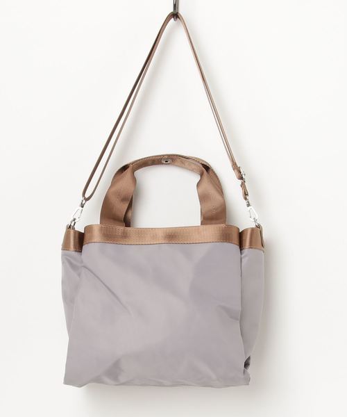 Legato Largo（レガートラルゴ）の「【Legato Largo】レガートラルゴ 撥水加工10ポケットミドルトートバッグ（ショルダーバッグ・レディース・ライトグレー/グレー/ブラック/オリーブ/ベージュ・FREE）」の8枚目の写真