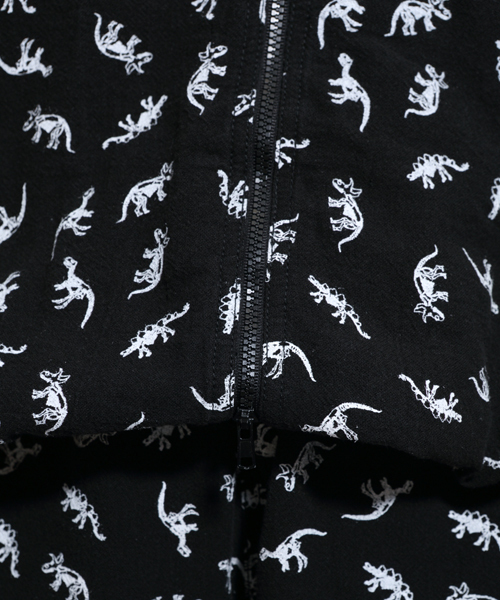 i（アイ）の「恐竜プリントZIPブルゾン（ブルゾン・レディース・ホワイト/ブラック・ﾌﾘ-）」の9枚目の写真