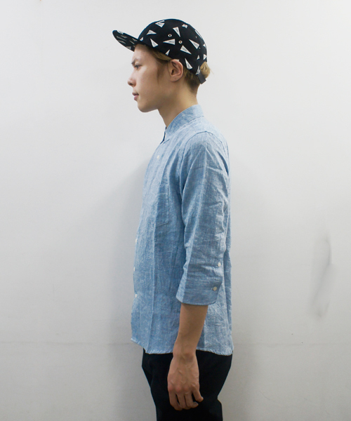 CIAOPANIC(チャオパニック)の「【Ciaopanic】リネン混シャツ7分袖(シャツ/ブラウス・メンズ・ネイビー/マスタード/ホワイト/ブラック/ダークグリーン/ライトグリーン/ブルー/サックスブルー/コバルトブルー/ライトイエロー・MEDIUM/SMALL/LARGE)」の13枚目の写真