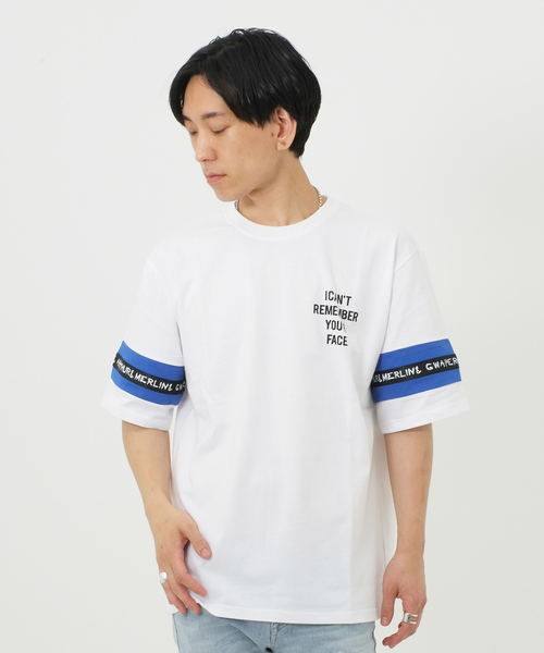 ATTI(アッティ)の「袖テープ叩き付け半袖Tシャツ/カットソー(Tシャツ/カットソー・メンズ・ブラック/オレンジ/ホワイト・FREE)」の1枚目の写真