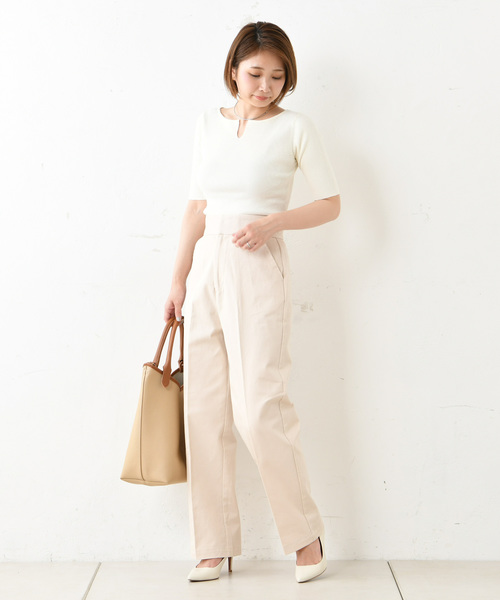 DouDou(ドゥドゥ)の「5分袖2WAYプルオーバー(ニット/セーター・レディース・オフホワイト/ブラック/ダークブラウン/グレイッシュベージュ・FREE)」の20枚目の写真