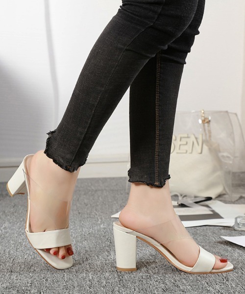 Futier land（フューティアランド）の「FITクリアカバーサンダル（サンダル・レディース・ホワイト/ブラック/モカ/シルバー・36/37/38/39/40）」の2枚目の写真