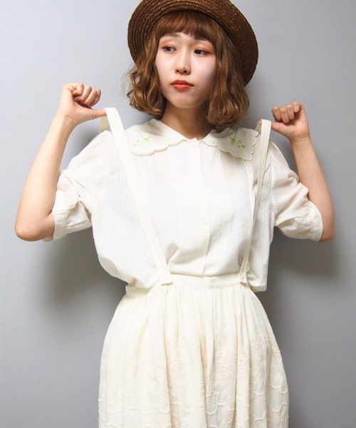 sakishimatokyo（サキシマトーキョー）の「【ZOZO限定】サキシマamp「エリニオハナシシュウノブラウス」（シャツ/ブラウス・レディース・ベージュ・FREE）」の2枚目の写真